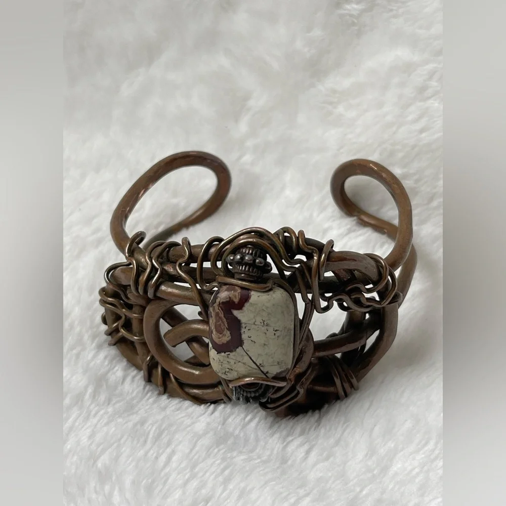Vintage 1970s copper bracelet